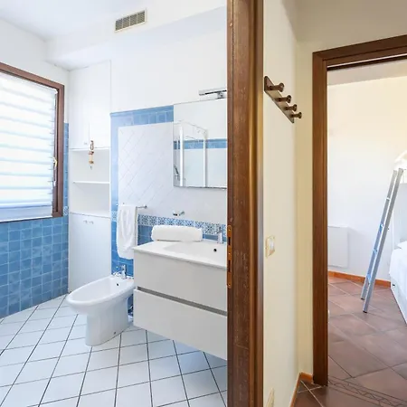 Apartament Bados Mare