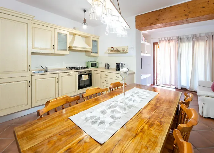 Bados Mare Lejlighed Olbia